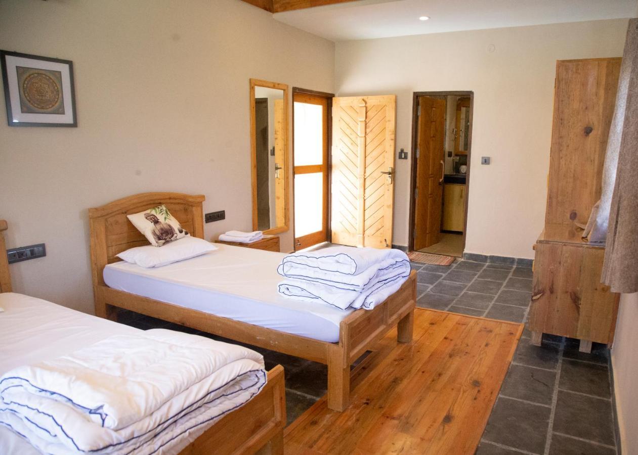 Osho Himalayas Wellness Resort Kangra Exterior photo